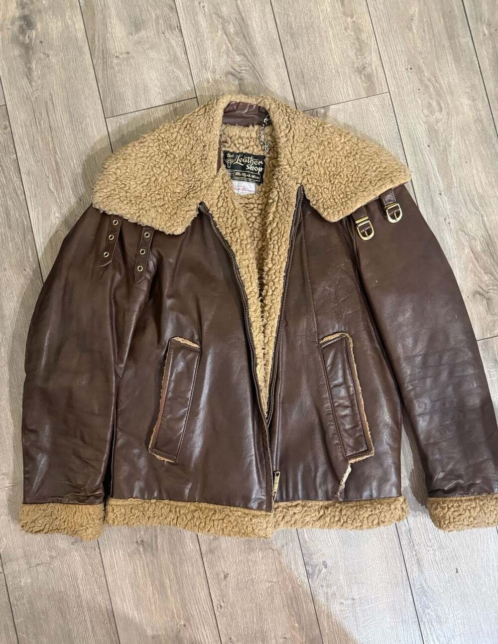 Vintage Sears The Leather Shop Glove-Tanned Leather Sherpa Fleece Collar Bomber